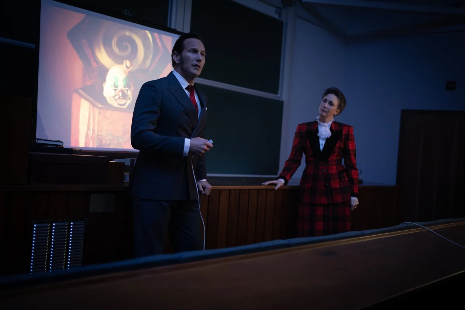 „The Conjuring: First Communion“: Junge Warrens besetzt, Matthias Schweighöfer stößt dazu
