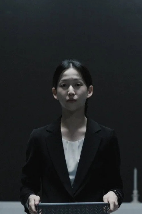 유골이 뒤섞인 두 사람은,