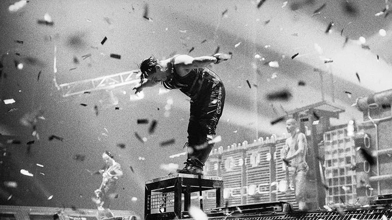 Rammstein - Völkerball Live