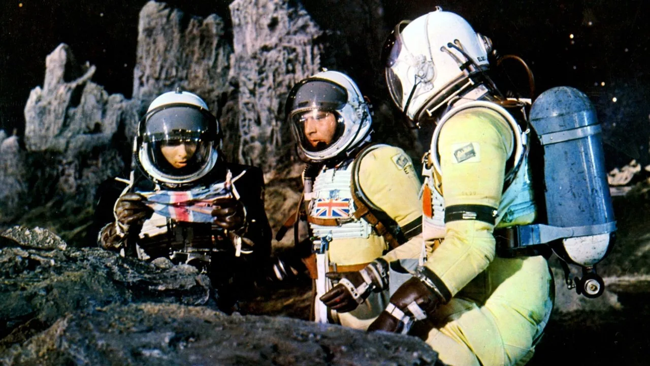 Die erste Fahrt zum Mond